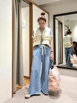 [URBAN RESEARCH なんばCITY店][岡本　有以]