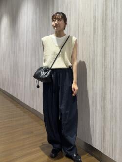 [DOORS クレフィ三宮店][rihoko]