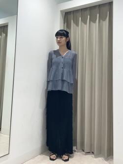 [モモ]