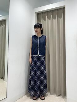 [モモ]
